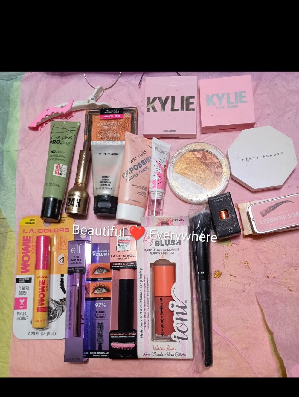 Makeup Bundle - Picture 4 of 7